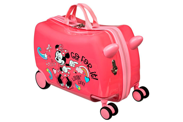 Vier wielen waarvan twee zwenkwielen