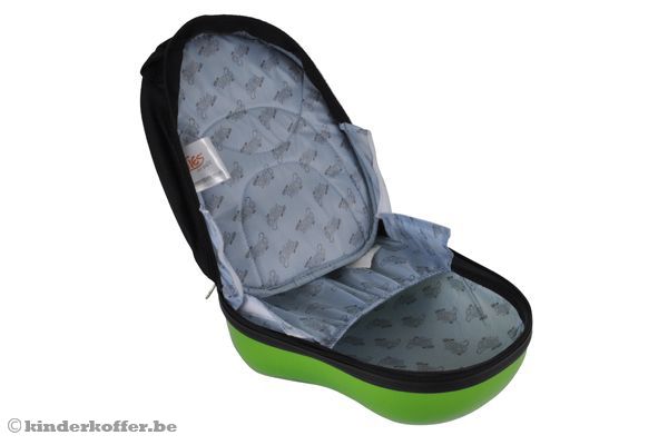 stevige kinderkoffer met zachte binnenkant.
