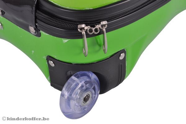 Voorzien van 2 wieltjes.